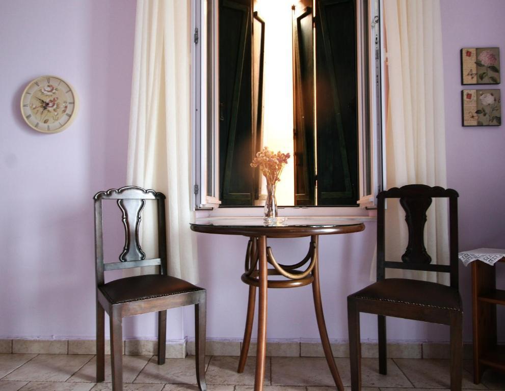 Meliti Guesthouse Akrata Zewnętrze zdjęcie