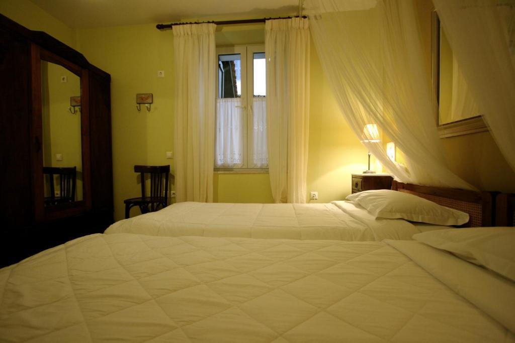 Meliti Guesthouse Akrata Zewnętrze zdjęcie